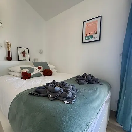 Vue A Piscine Et Parking Apartment *