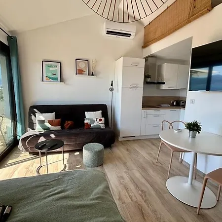 Apartment Vue A Piscine Et Parking Porticcio (Corsica)