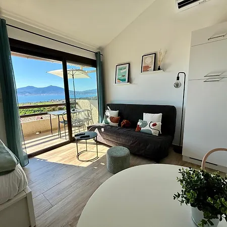 Vue A Piscine Et Parking Lägenhet Porticcio (Corsica)