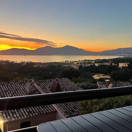 Daire Vue A Piscine Et Parking Porticcio (Corsica)