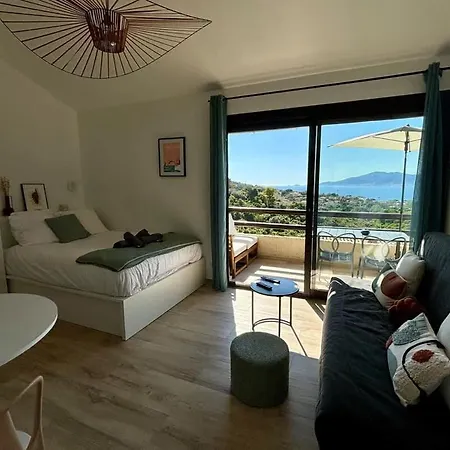 Vue A Piscine Et Parking Daire *